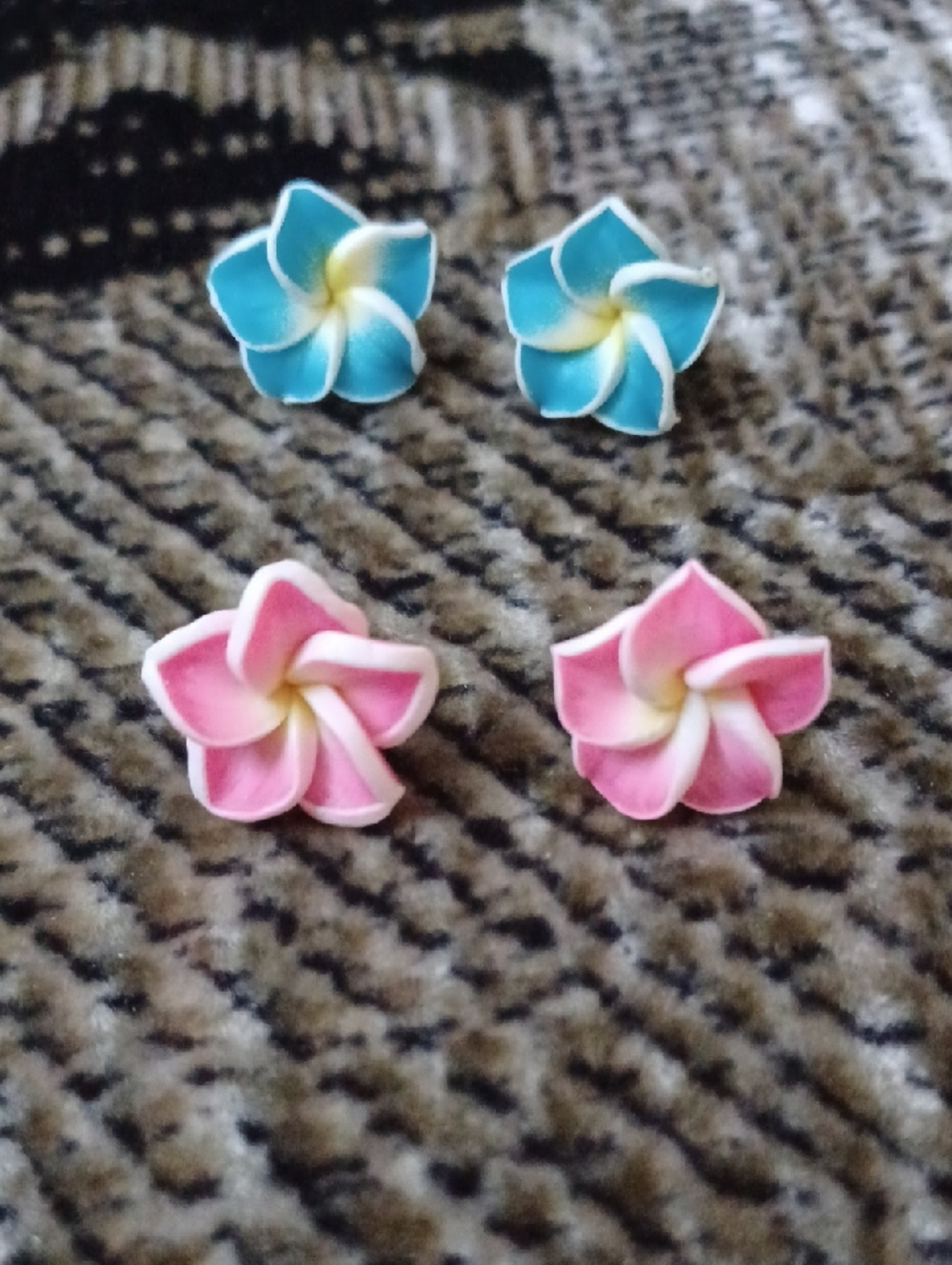 4/$40 Plumeria Flower Stud Earrings - 2 Pairs (Pink & Teal)
